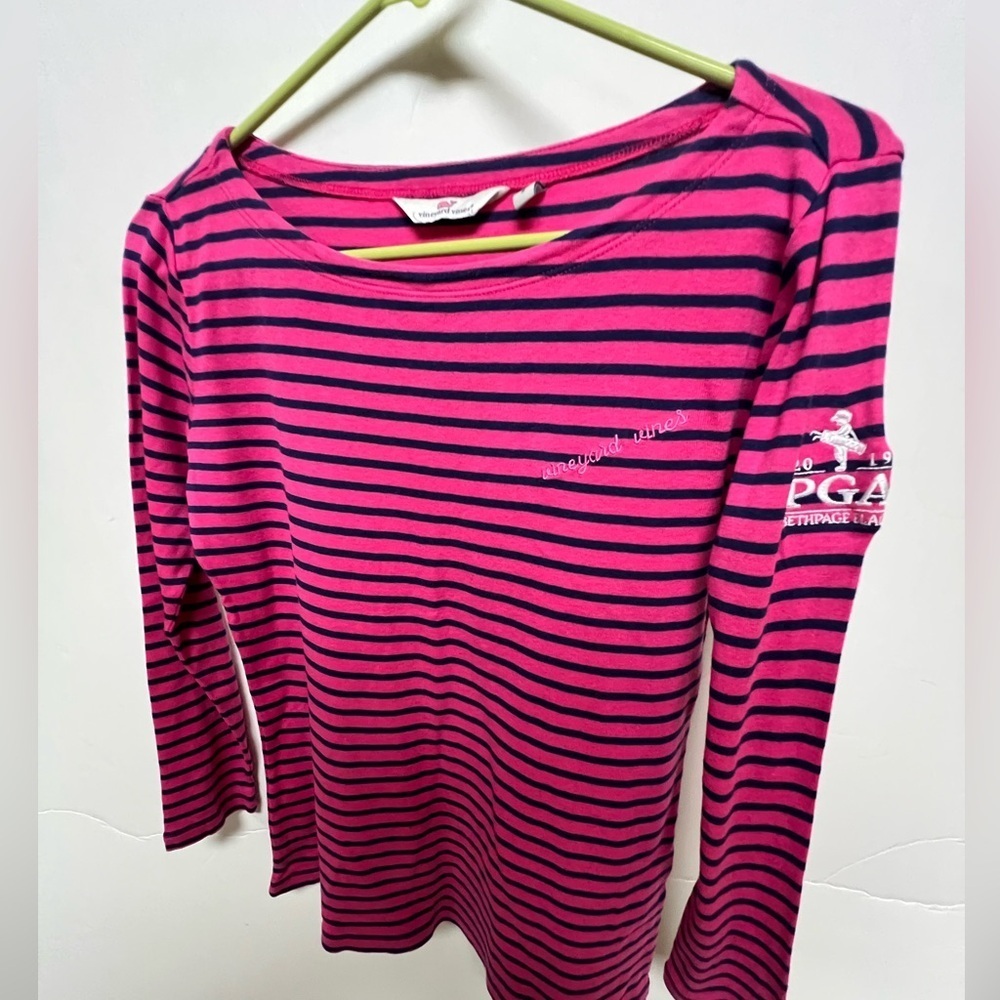 VINEYARD VINES LADIES SIZE S SCOOP NECK PINK & NAVY HORIZONTAL STRIPES TOP